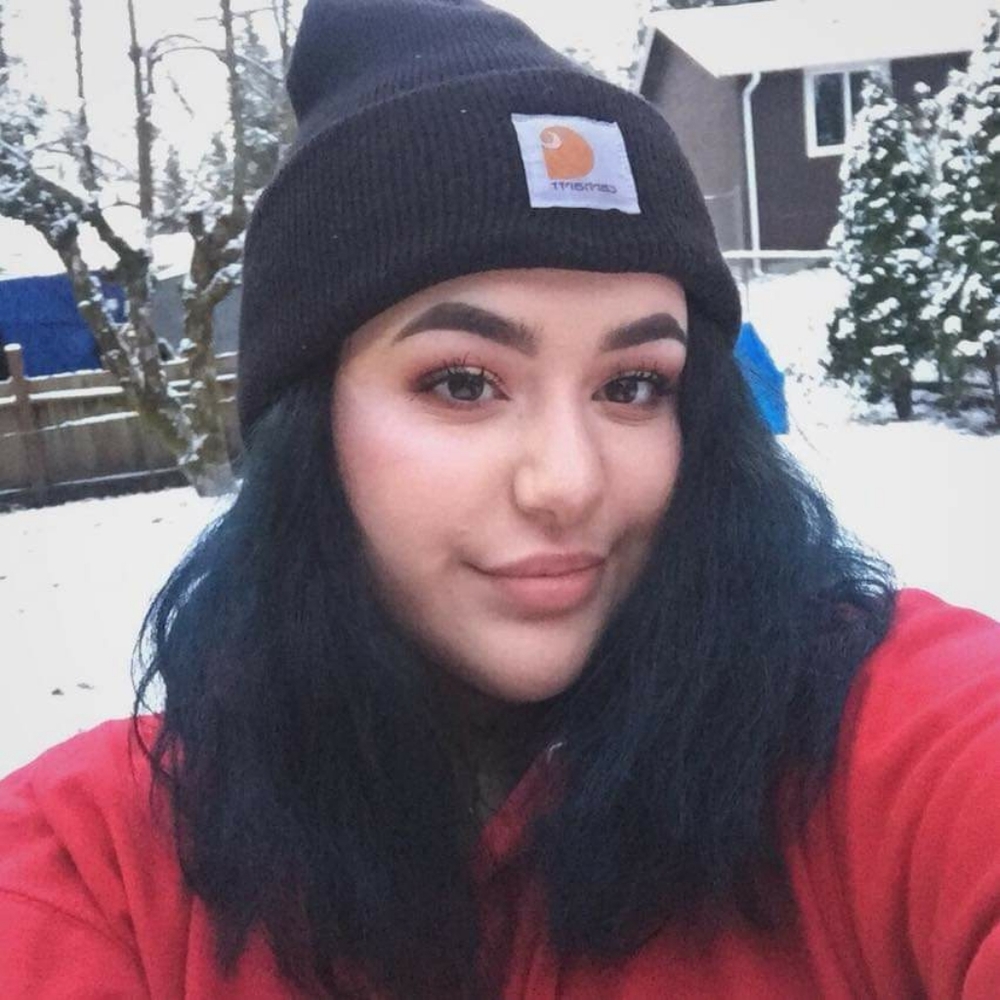 Meet your Posher, Trina